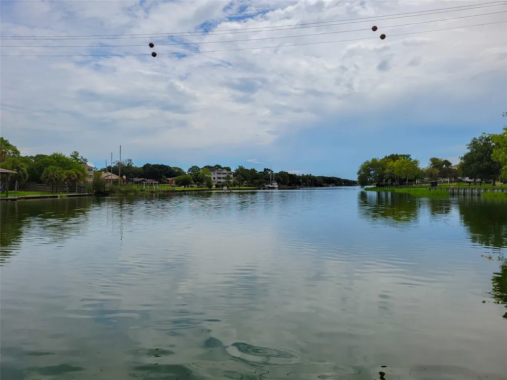 18617 Egret Bay #1010 Webster, TX 77058