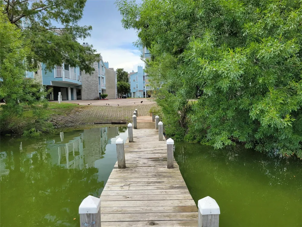 18617 Egret Bay #1010 Webster, TX 77058
