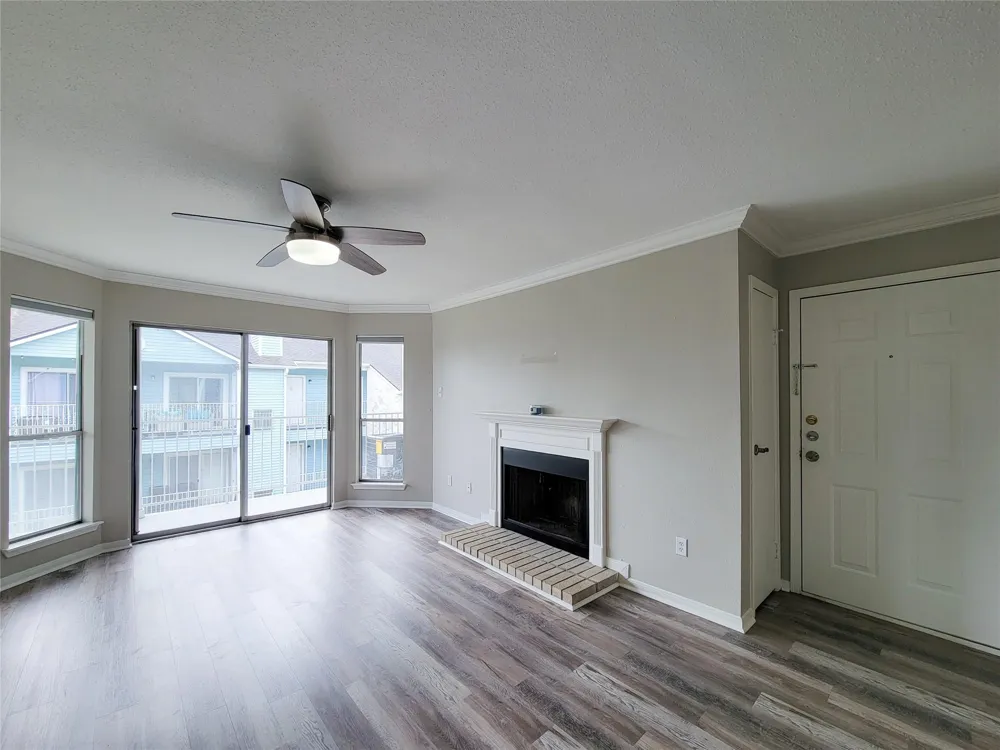 18617 Egret Bay #1010 Webster, TX 77058