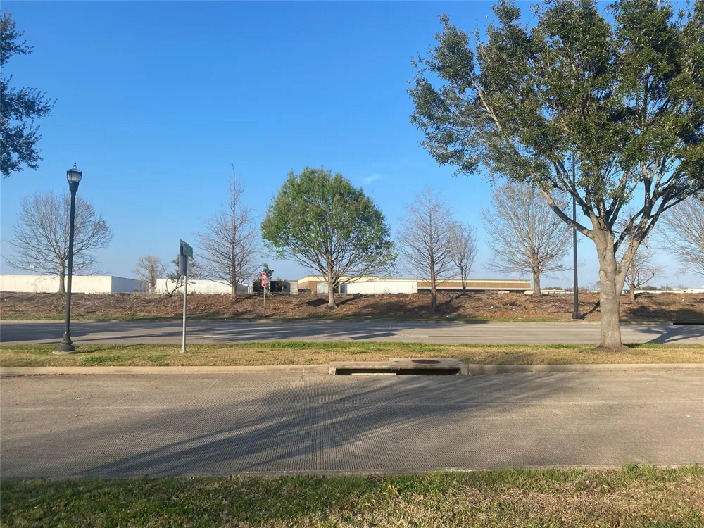 3015 Main Street Stafford, TX 77477