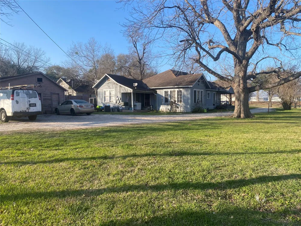 3015 Main Street Stafford, TX 77477