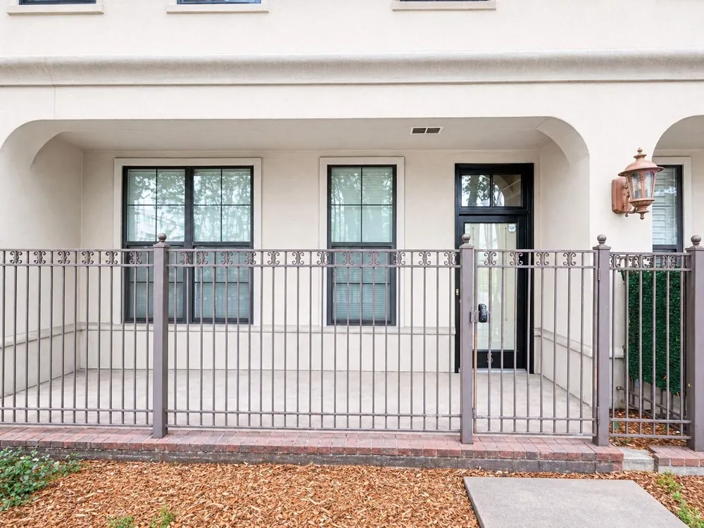 1602 Elgin Street #5 Houston, TX 77004