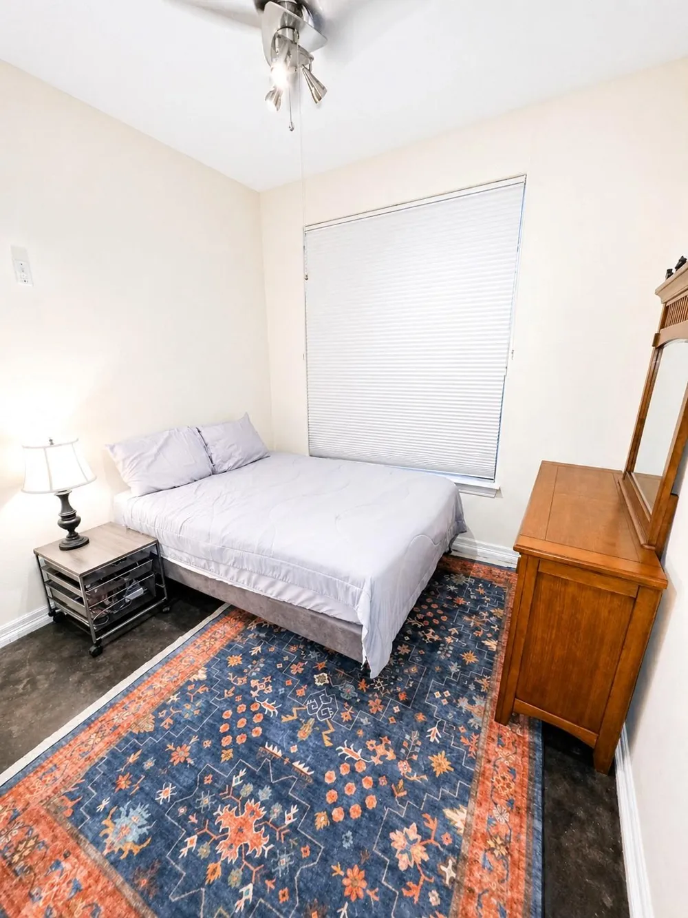 1602 Elgin Street #5 Houston, TX 77004