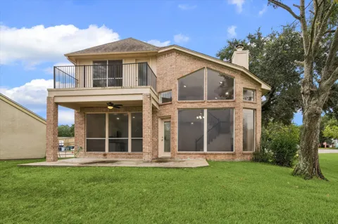 14527 Clipper Circle Drive