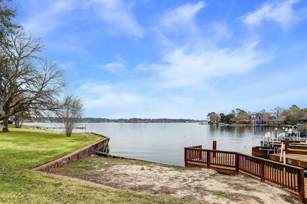 14527 Clipper Circle Drive Willis, TX 77318