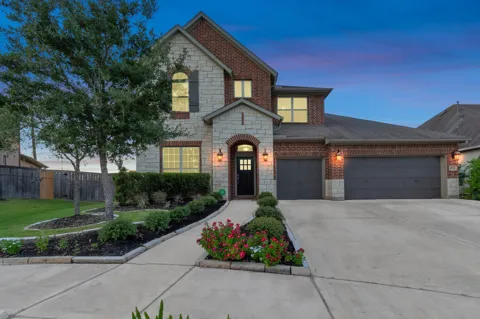 2627 Lazy Vine Lane