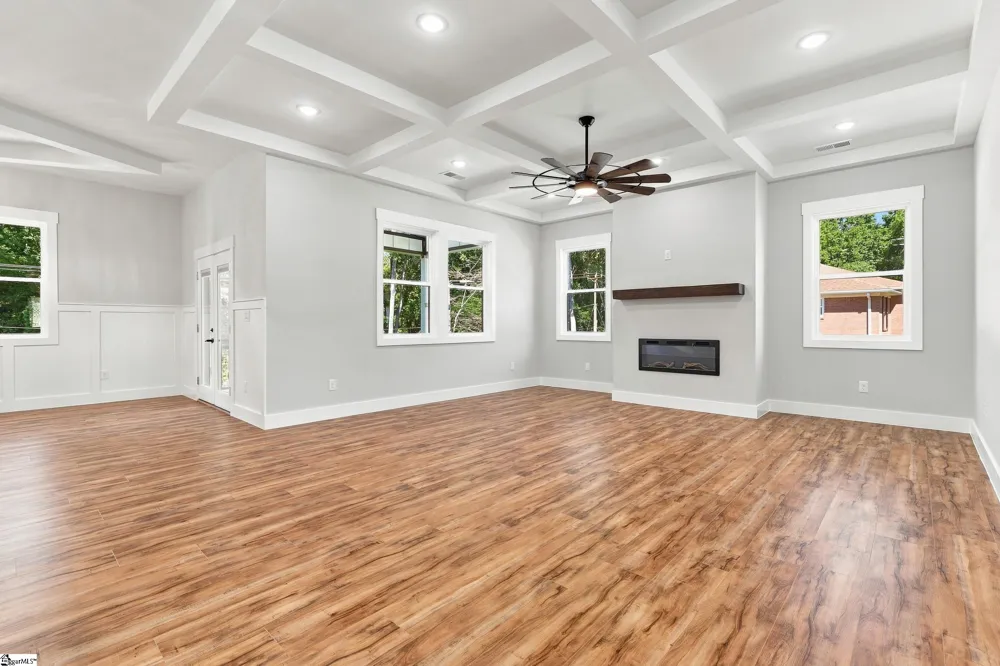 4749 Worden Drive Spartanburg, SC 23901