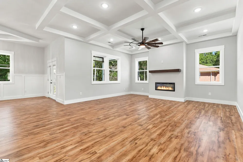4749 Worden Drive Spartanburg, SC 23901