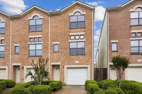 3501 Link Valley Drive #301