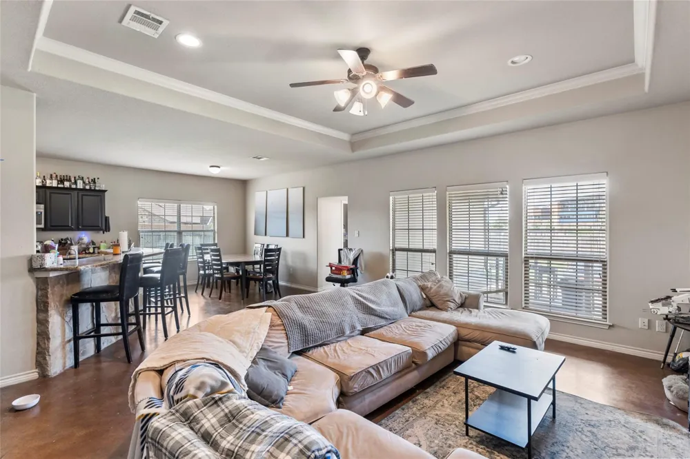 3101 Papa Bear Drive College Station, TX 77845