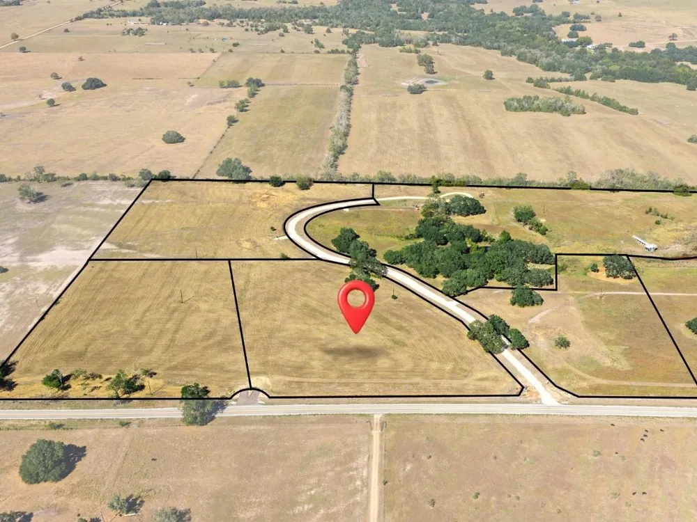 3269 Fm 956 Schulenburg, TX 78956