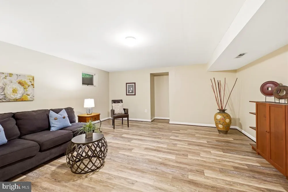 47503 COLDSPRING PLACE Sterling, VA 20165