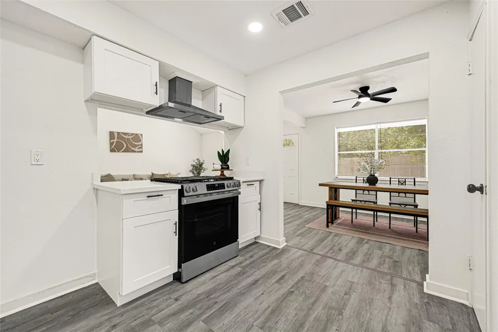 1123 Fallbrook Drive Houston, TX 77038