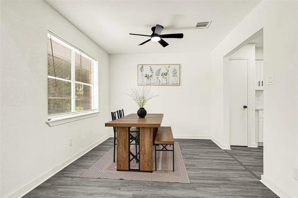 1123 Fallbrook Drive Houston, TX 77038