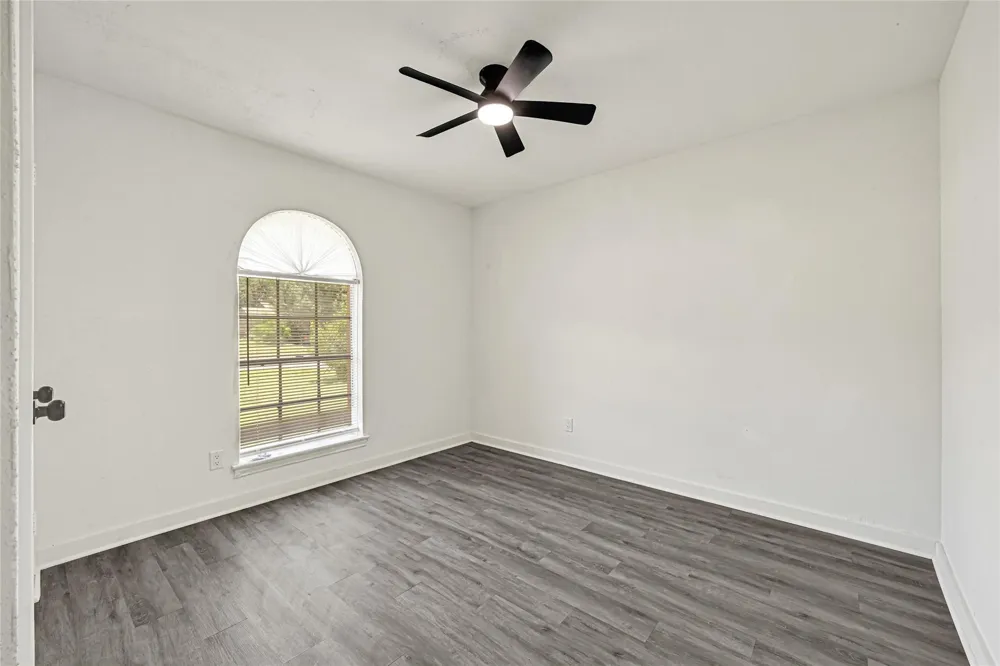 1123 Fallbrook Drive Houston, TX 77038
