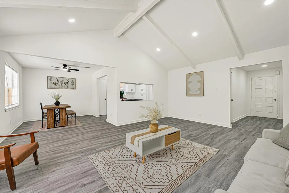 1123 Fallbrook Drive Houston, TX 77038