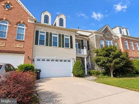 47636 MID SURREY SQUARE