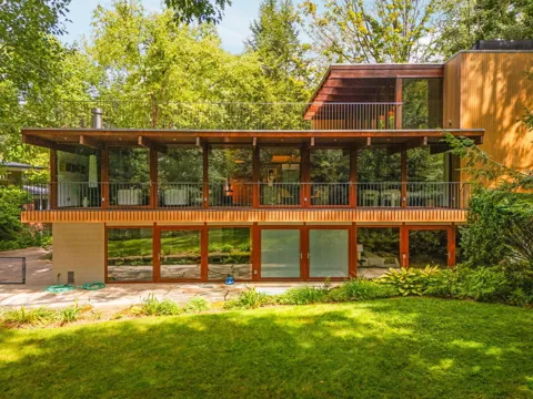 1030 Spruce Drive