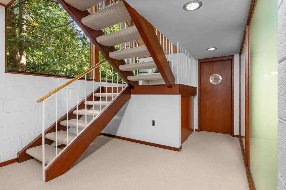 1030 Spruce Drive Ann Arbor, MI 48104