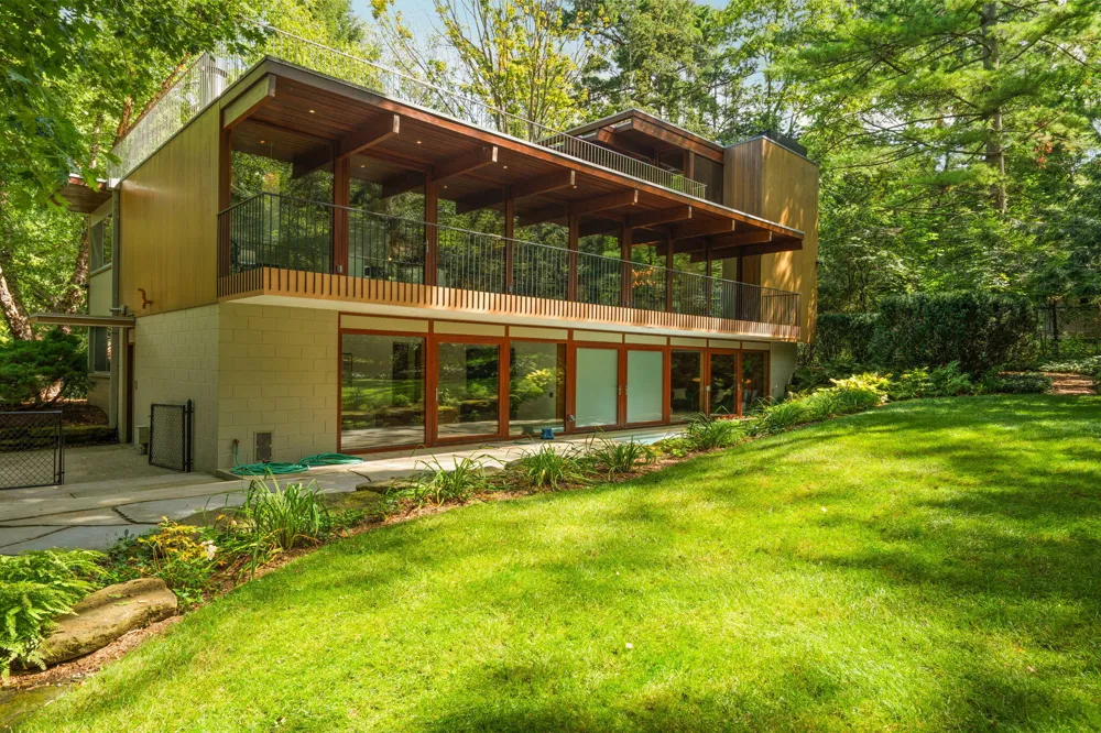 1030 Spruce Drive Ann Arbor, MI 48104