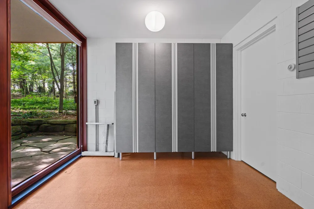 1030 Spruce Drive Ann Arbor, MI 48104