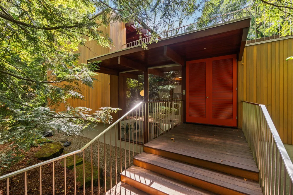 1030 Spruce Drive Ann Arbor, MI 48104