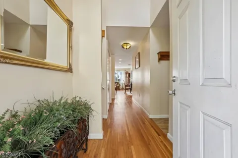411 Heights Dr