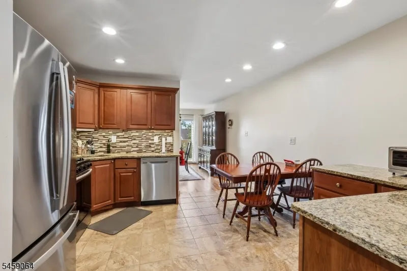 411 Heights Dr Haledon, NJ 07508