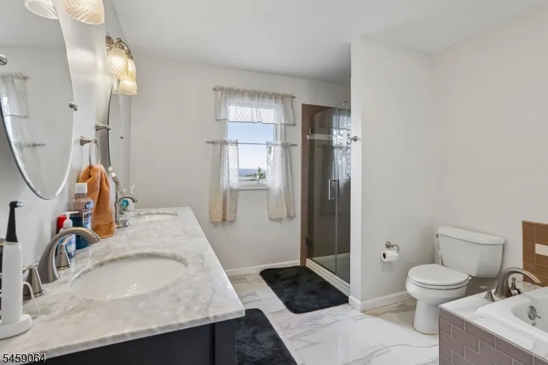 411 Heights Dr Haledon, NJ 07508