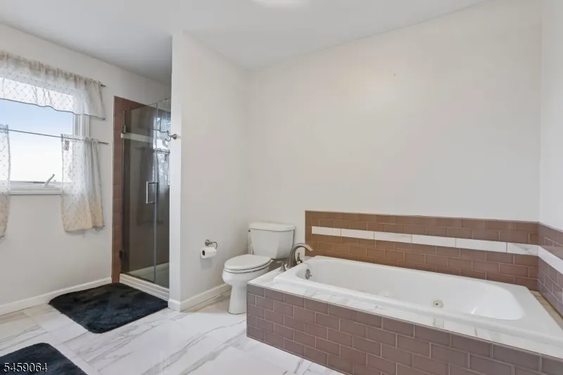 411 Heights Dr Haledon, NJ 07508