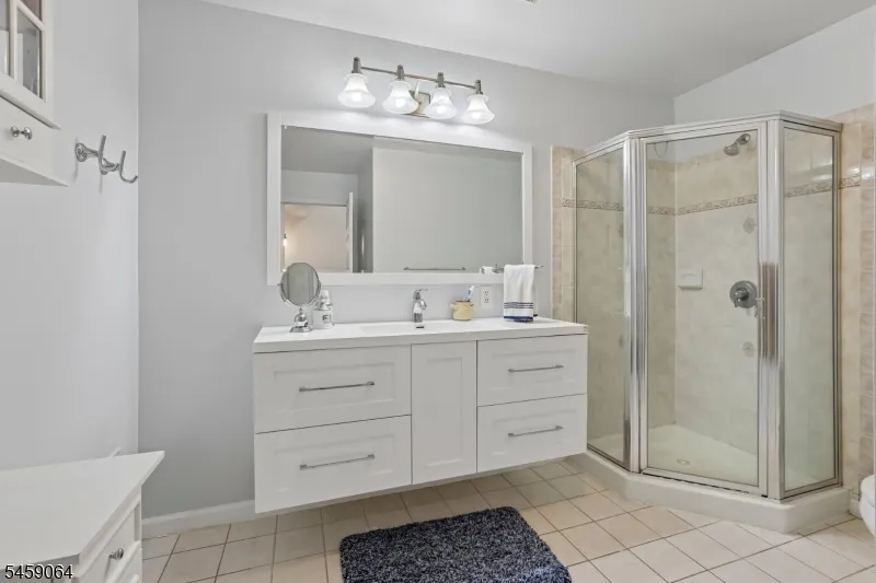 411 Heights Dr Haledon, NJ 07508