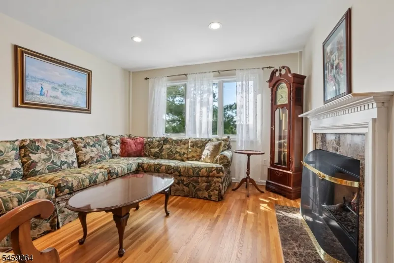 411 Heights Dr Haledon, NJ 07508