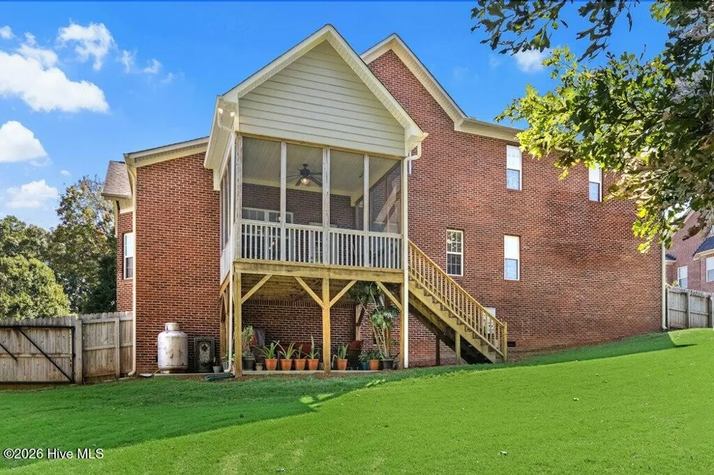 505 River Knoll Drive Clayton, NC 27527