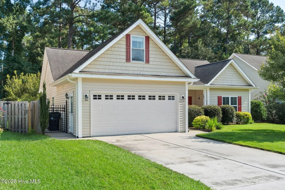 8776 Lanvale Oaks Drive NE Leland, NC 28451