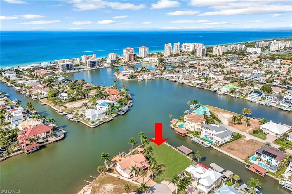 357 Germain Avenue Naples, FL 34108