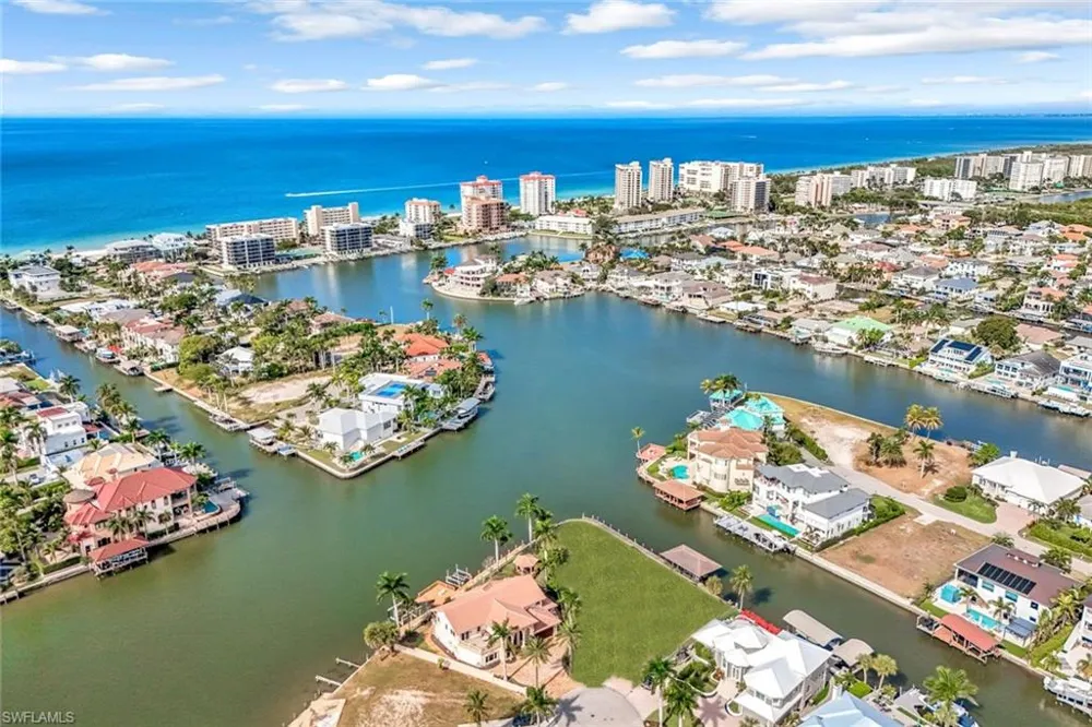 357 Germain Avenue Naples, FL 34108