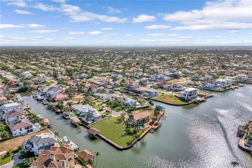357 Germain Avenue Naples, FL 34108