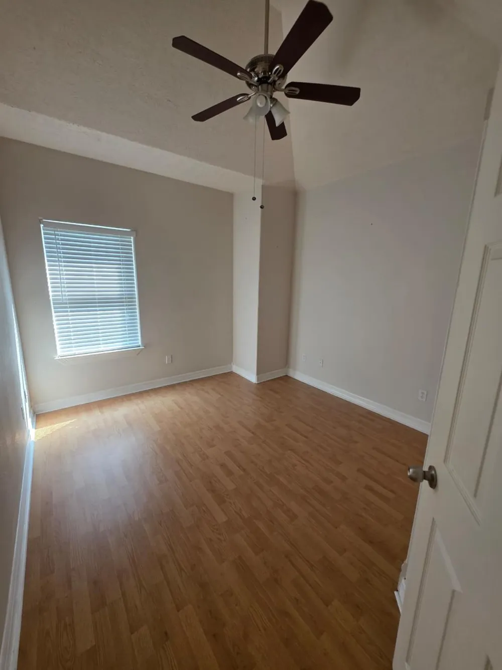 16020 Fountainview Drive #12 Montgomery, TX 77356
