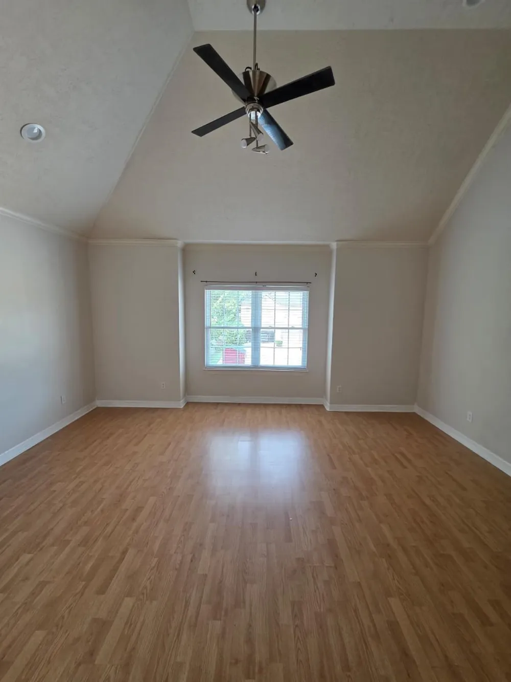 16020 Fountainview Drive #12 Montgomery, TX 77356