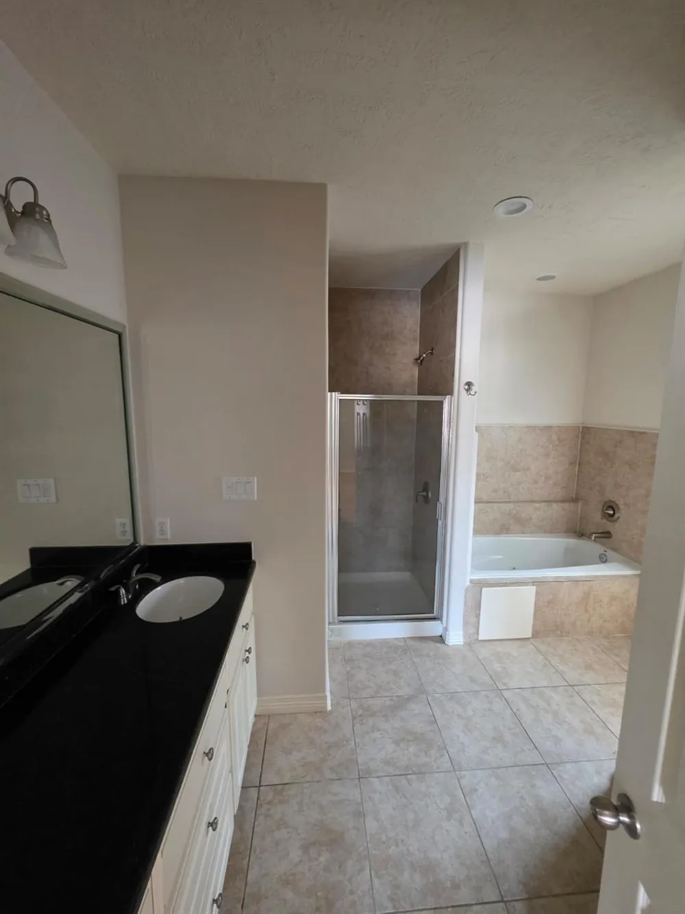 16020 Fountainview Drive #12 Montgomery, TX 77356