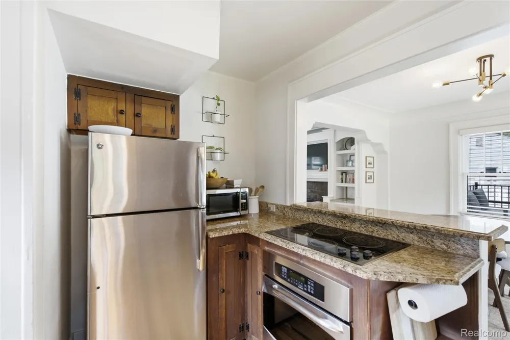 6564 Eastlawn Avenue Clarkston City, MI 48346