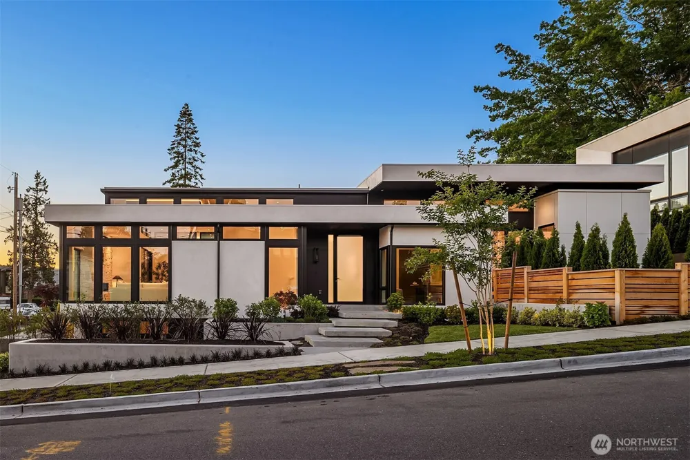 10232 NE 65th Street Kirkland, WA 98033