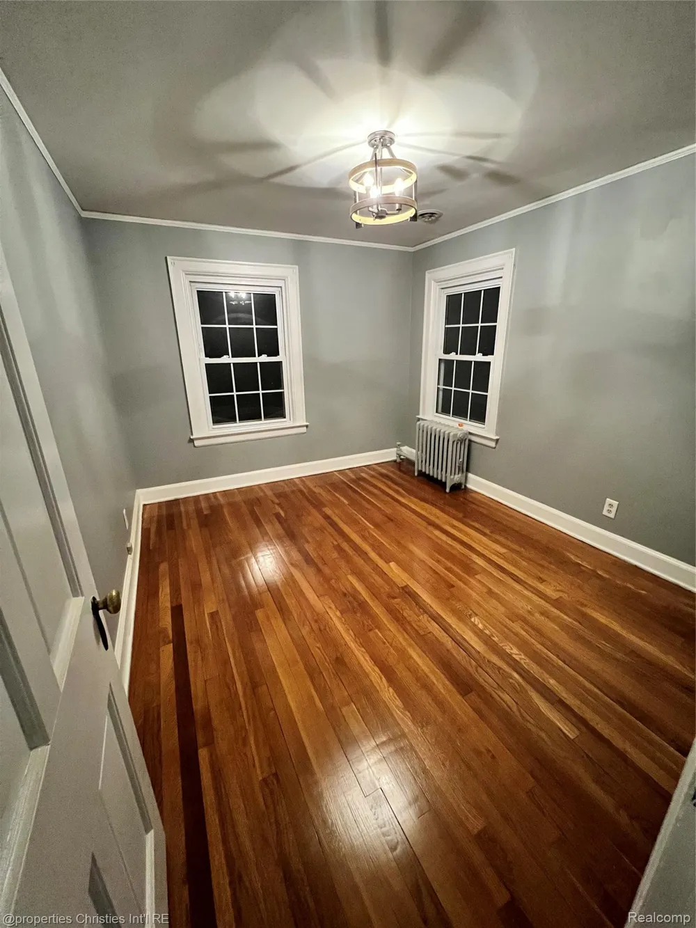 578 Neff Road Grosse Pointe City, MI 48230