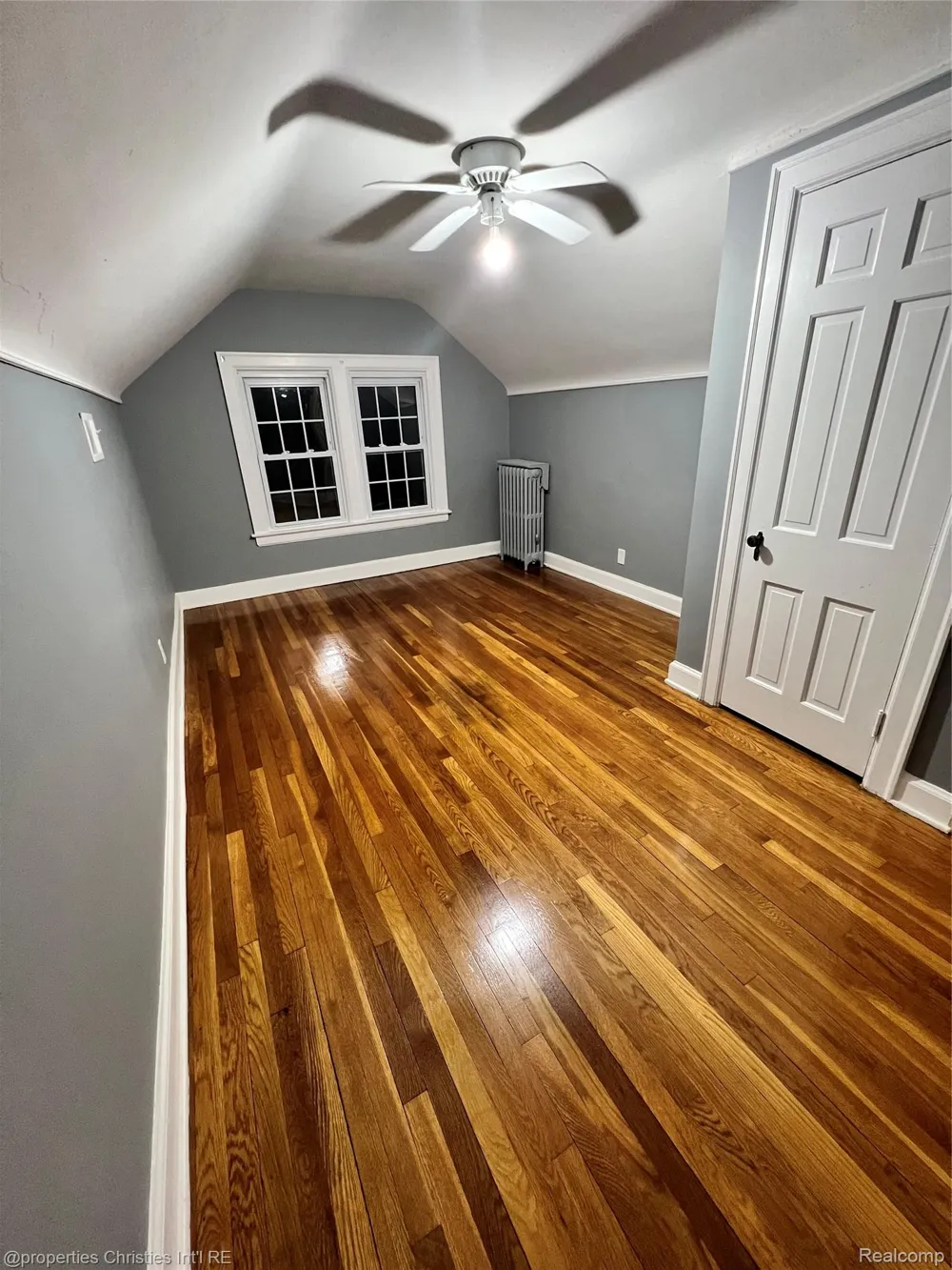 578 Neff Road Grosse Pointe City, MI 48230