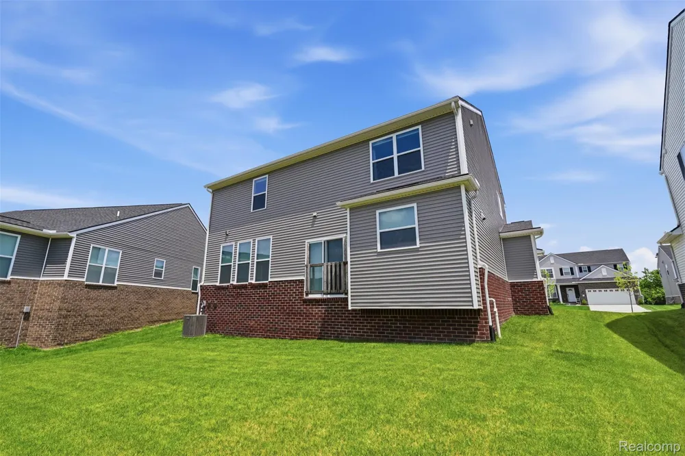 20633 Gidran Drive Lyon Charter Township, MI 48178