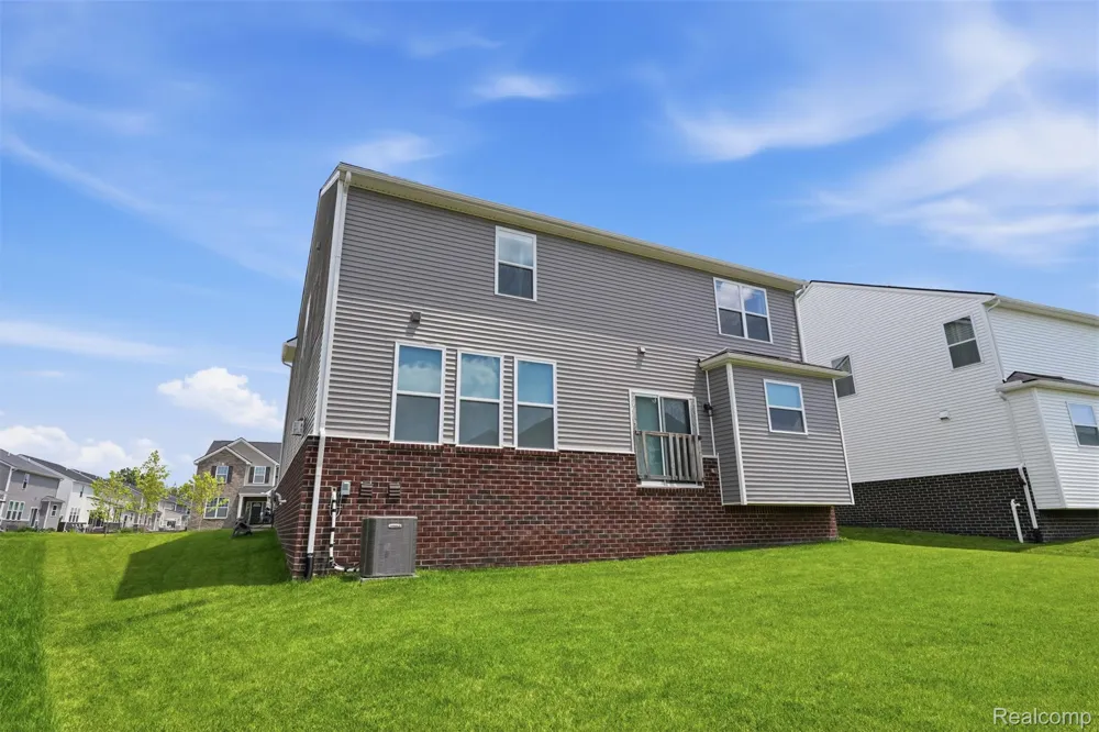 20633 Gidran Drive Lyon Charter Township, MI 48178