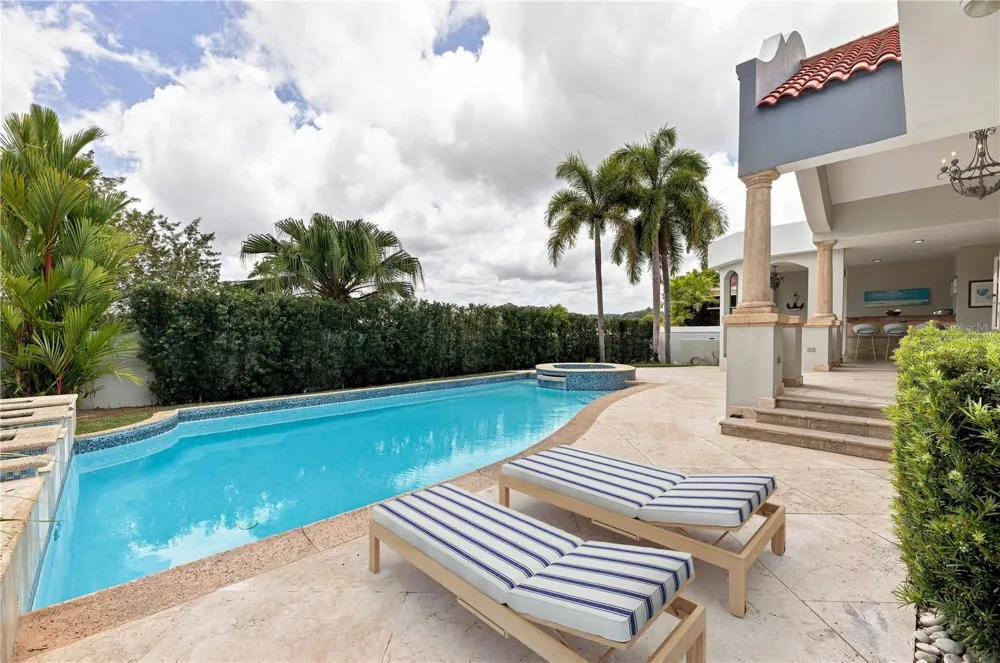C6 ROGATIVA ST., LOS PASEOS DE SAN JUAN San Juan, PR 00926