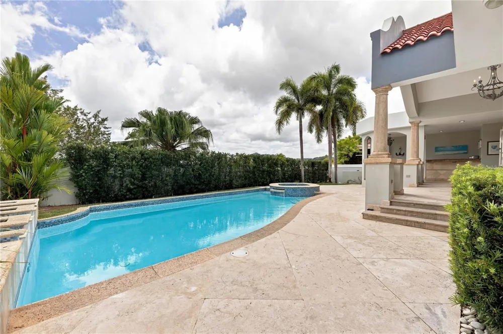 C6 ROGATIVA ST., LOS PASEOS DE SAN JUAN San Juan, PR 00926