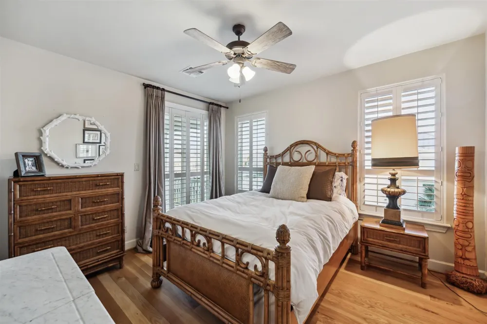 3315 Windlass Court Galveston, TX 77554