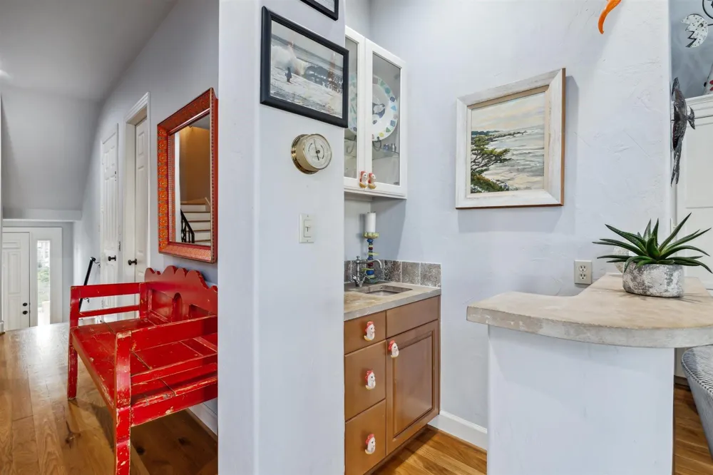 3315 Windlass Court Galveston, TX 77554
